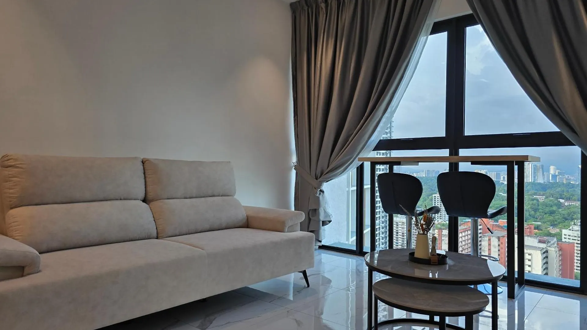 Midvalley Bangsar Stylish Suite By Dingding Kuala Lumpur